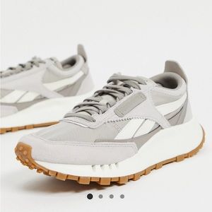 Reebok Classic Legacy Sneakers in sand stone size 6